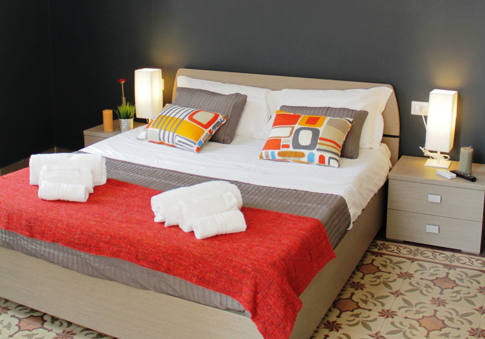 Ottomood Ala Ovest Catania Centro Bed & Breakfast Ngoại thất bức ảnh