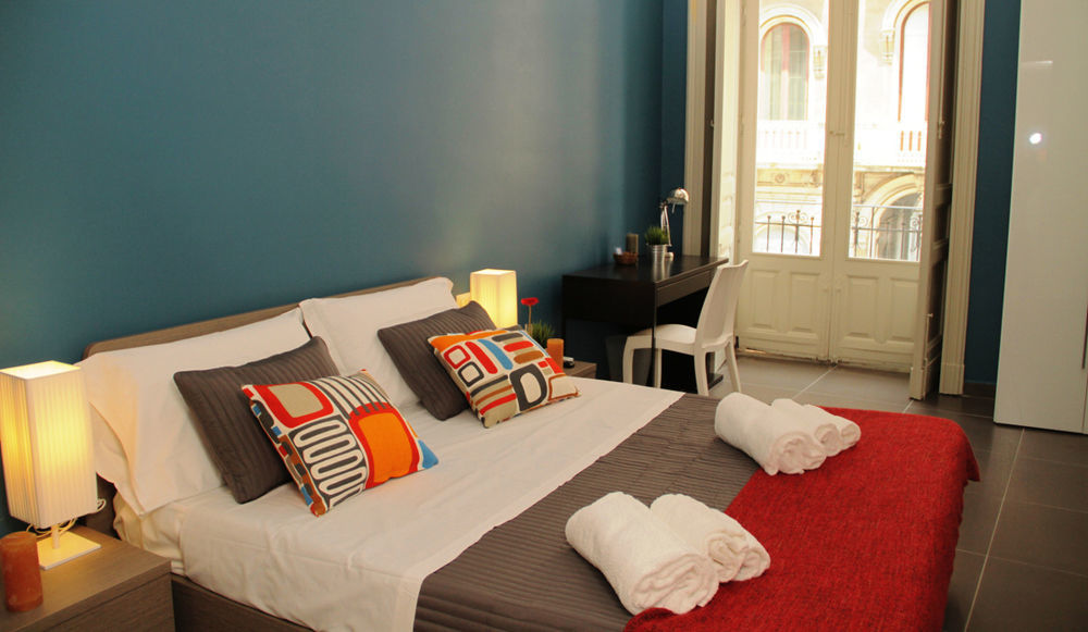 Ottomood Ala Ovest Catania Centro Bed & Breakfast Ngoại thất bức ảnh