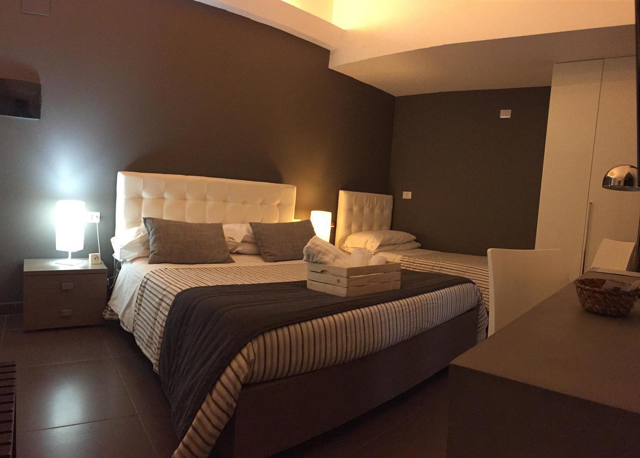 Ottomood Ala Ovest Catania Centro Bed & Breakfast Ngoại thất bức ảnh