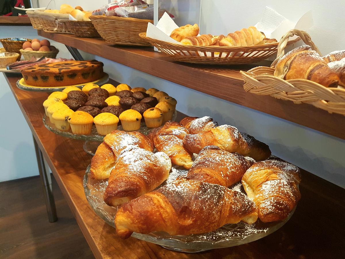 Ottomood Ala Ovest Catania Centro Bed & Breakfast Ngoại thất bức ảnh