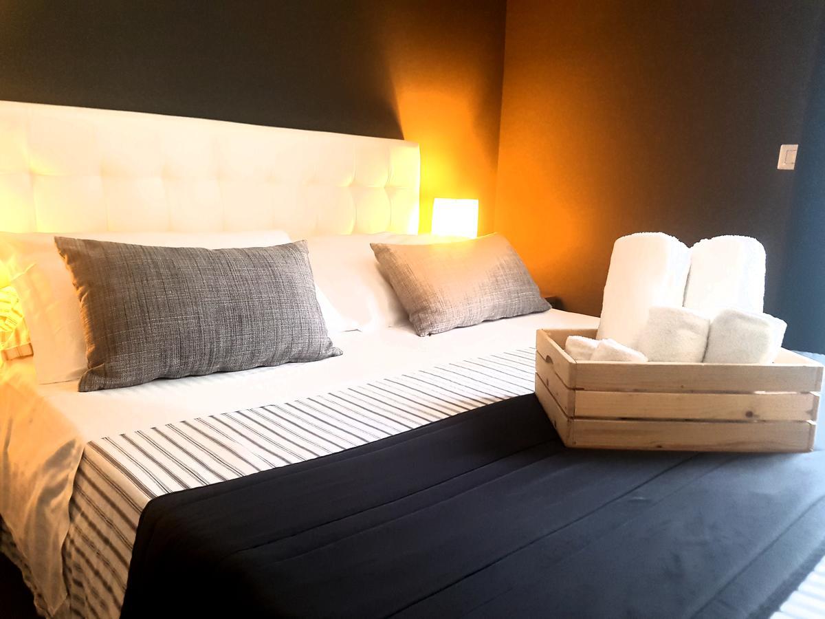 Ottomood Ala Ovest Catania Centro Bed & Breakfast Ngoại thất bức ảnh
