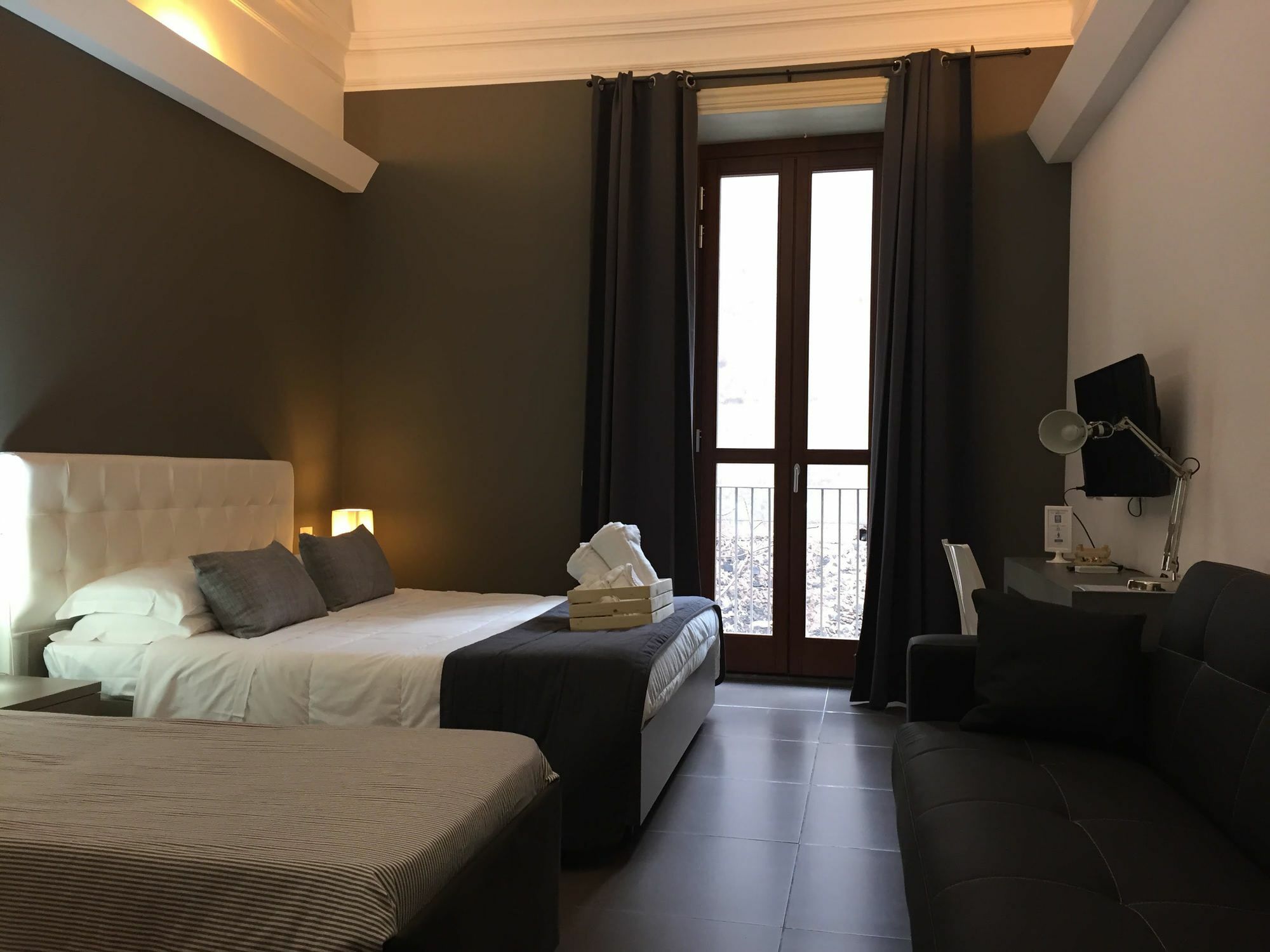 Ottomood Ala Ovest Catania Centro Bed & Breakfast Ngoại thất bức ảnh