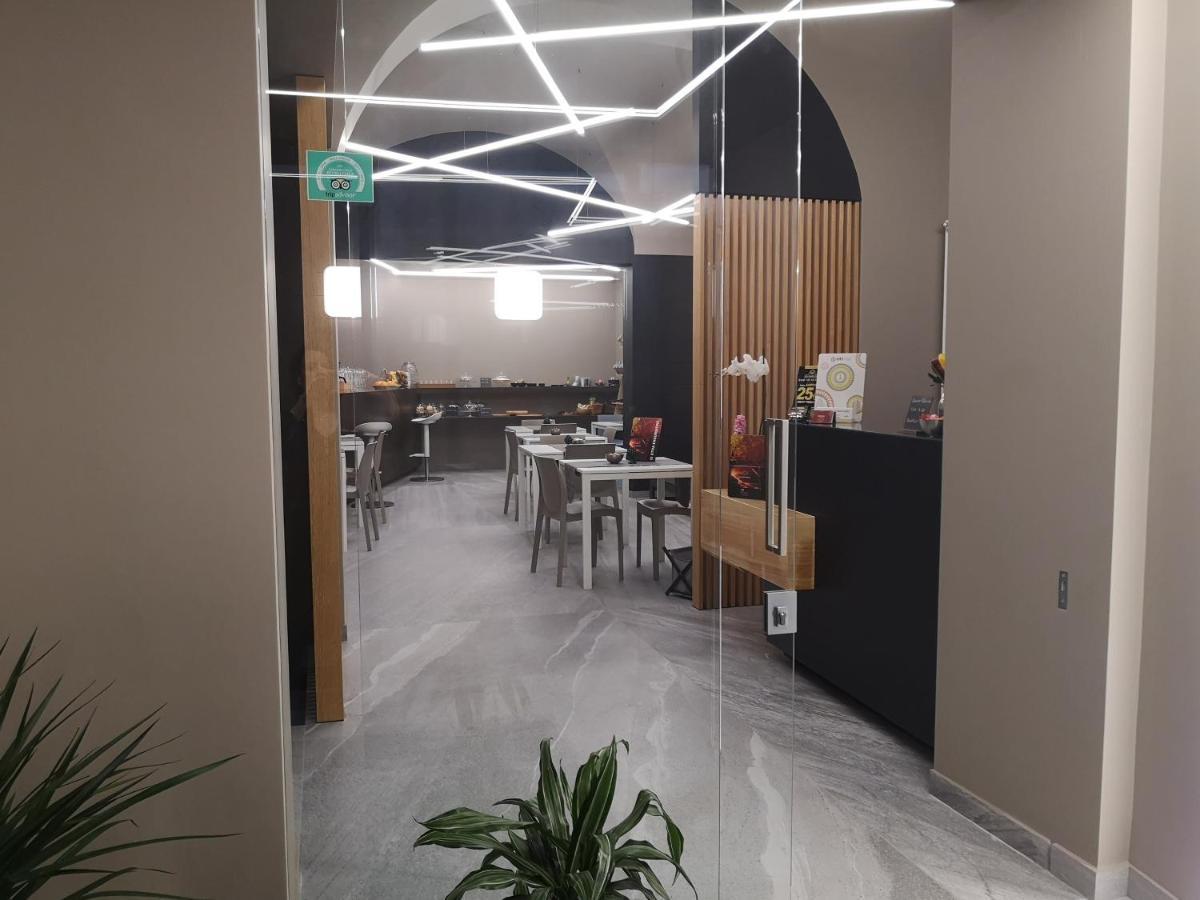 Ottomood Ala Ovest Catania Centro Bed & Breakfast Ngoại thất bức ảnh